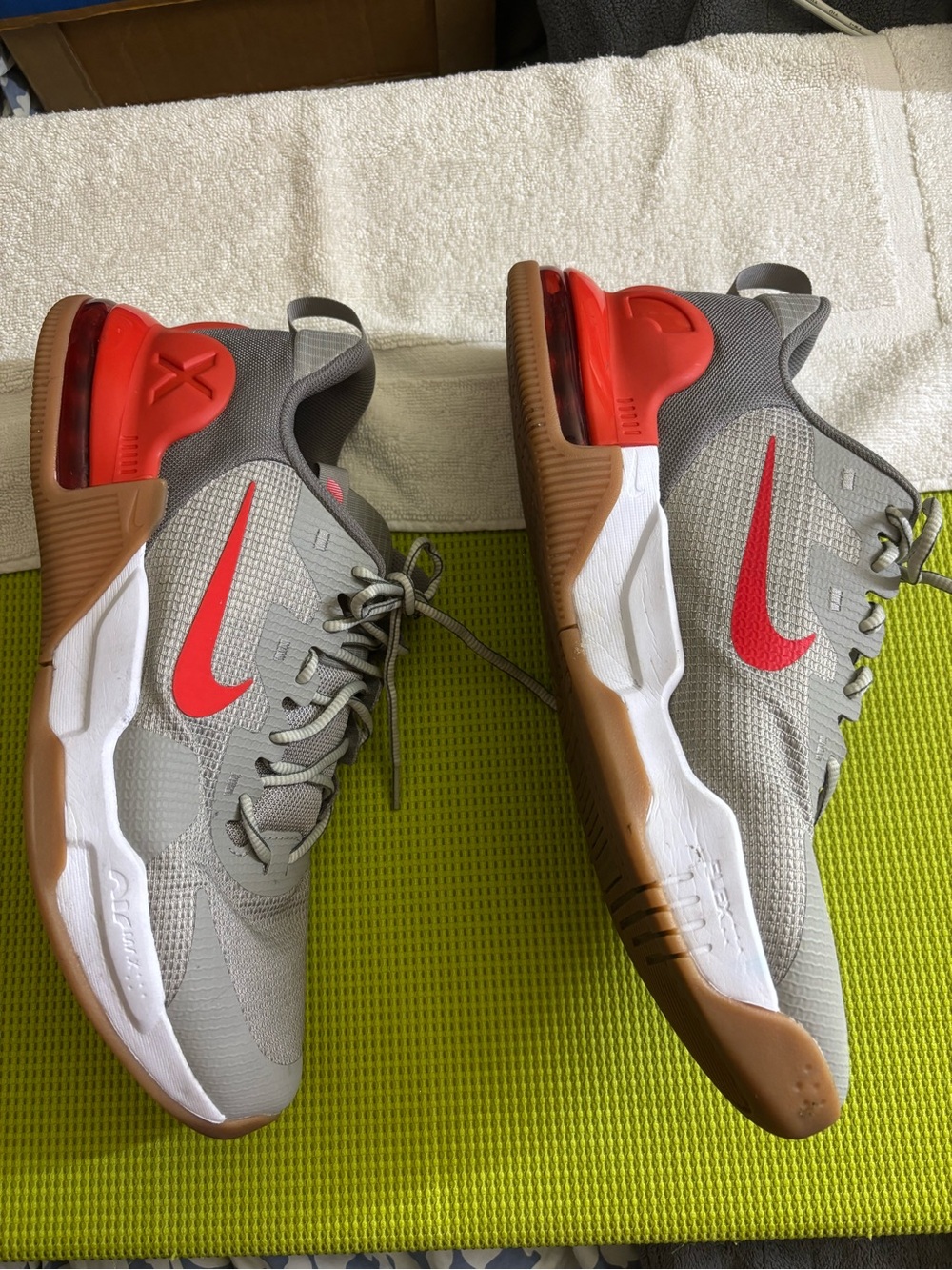 Men’s Nike Air Max Alpha Trainer 5 Grey Sneakers with Red Swoosh and Gum Sole